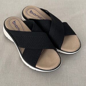 Bionica Avary Slides Size 7.5‎ Womens